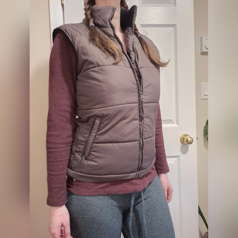Women's Soft Khaki Green Puffer Vest